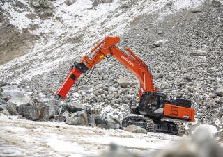 Верижни екскаватори Hitachi ZX490LCH-6
