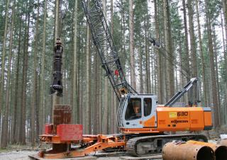 Верижни кранове - решетъчна стрела Sennebogen 630E
