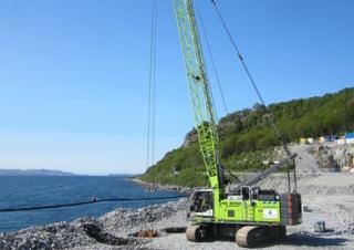 Верижни кранове - решетъчна стрела Liebherr HS 8100
