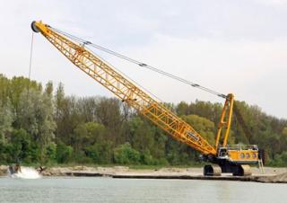 Верижни кранове - решетъчна стрела Liebherr HS 8300