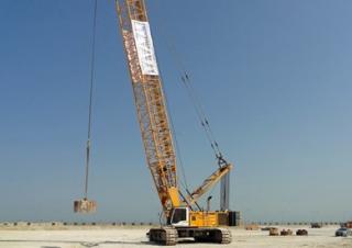 Верижни кранове - решетъчна стрела Liebherr HS 895 HD