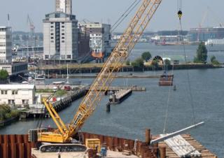 Верижни кранове - решетъчна стрела Liebherr LR 1160