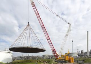 Верижни кранове - решетъчна стрела Liebherr LR 1500