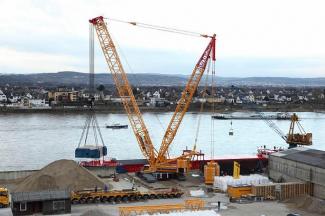 Верижни кранове - решетъчна стрела Liebherr LR 1600/2