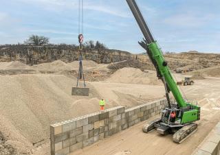 Верижни кранове - телескопична стрела Sennebogen 673E
