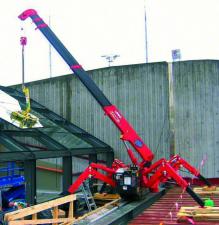 Верижни кранове - телескопична стрела UNIC URW-095