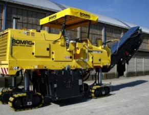 Верижни машини за асфалт Bomag BM 1200/30