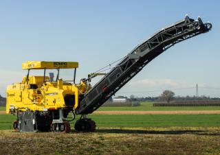 Верижни машини за асфалт Bomag BM 1200/30