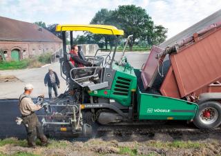 Верижни машини за асфалт Vögele Super 1300-3i