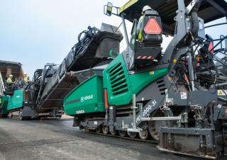 Верижни машини за асфалт Vögele Super 2000-3i