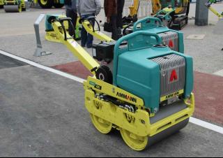 Валяци Вибрационни валяци Ammann ARW 65
