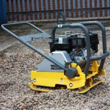 Вибролочи - уплърнителна техника Виброплочи с преден ход Wacker Neuson WP1540A