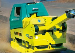 Вибролочи - уплърнителна техника Виброплочи с обратен ход Ammann APH 100-20