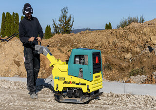 Вибролочи - уплърнителна техника Виброплочи с обратен ход Ammann APH 5075