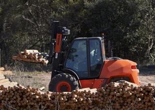 Високоповдигачи с висока проходимост Ausa C 401 H x4