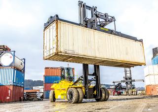 Високоповдигачи с висока проходимост Hyster H1150XD-CH
