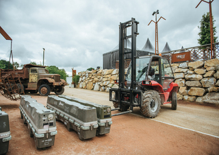 Високоповдигачи с висока проходимост Manitou M 30-4