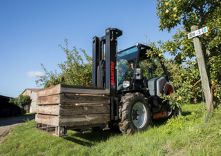 Високоповдигачи с висока проходимост Manitou MC 18-4