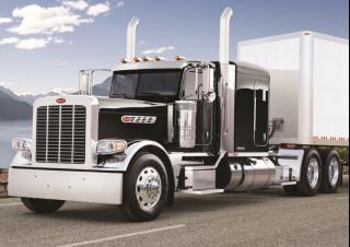 Камиони Влекачи Peterbilt 389 58” Low Roof Cummins ISX15
