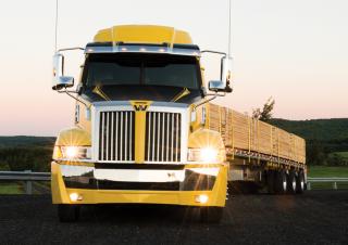 Камиони Влекачи Western Star 5700 XE 54
