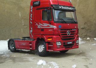 Камиони Влекачи Mercedes-Benz Actros 1854 LS 4x2