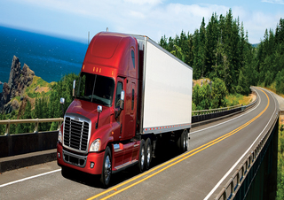 Камиони Влекачи Freightliner Cascadia 113 48 XT Cummins X15