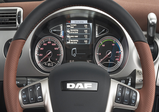 Камиони Влекачи DAF CF 300 FT