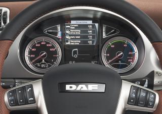 Камиони Влекачи DAF CF 370 FT