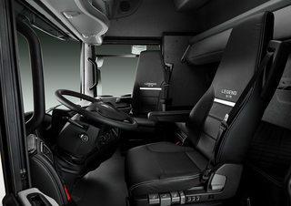 Камиони Влекачи Renault MAGNUM 460.18T 4x2