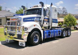 Камиони Влекачи Mack Super-Liner FUSION CAB ECE29 ISX 525 6x4