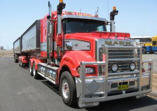 Камиони Влекачи Mack Super-Liner FUSION CAB ECE29 ISX 525 6x4