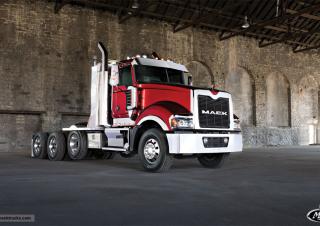 Камиони Влекачи Mack TITAN 64