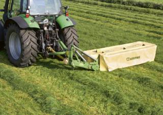 Задно монтиран косачен диск с кондиционер Krone AM 243 CV
