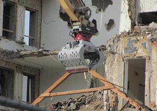 Приставки Захват за сортиране и разрушаване Kinshofer D24H-P-100HD