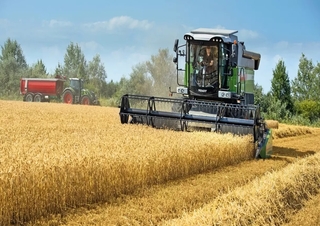 Зърнокомбайн Fendt 5225 E