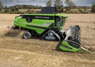 Зърнокомбайн DEUTZ-FAHR C 9306 TS