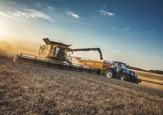 Зърнокомбайн New Holland CR9.90 12.5 