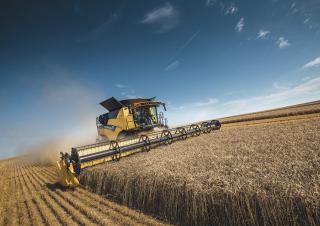 Зърнокомбайн New Holland CR9.90 Tracks