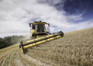 Зърнокомбайн New Holland CX5.90 Laterale 