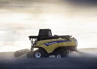 Зърнокомбайн New Holland CX5.90 Laterale 