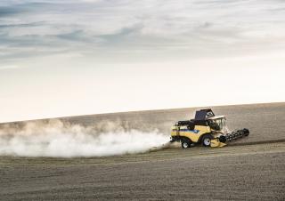 Зърнокомбайн New Holland CX6.80