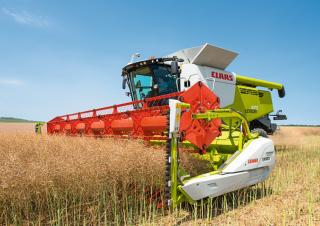 Зърнокомбайн Claas Lexion 670