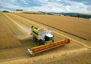 Зърнокомбайн Claas Lexion 8700 TerraTrac 