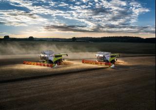 Зърнокомбайн Claas Lexion 8700 TerraTrac 