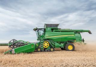 Зърнокомбайн John Deere T670 