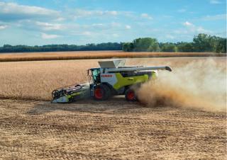 Зърнокомбайн Claas Trion 740
