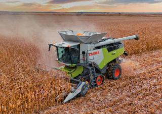 Зърнокомбайн Claas Trion 740 Terra Trac