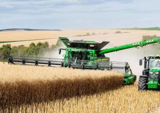 Зърнокомбайн John Deere X9 1100  
