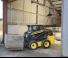 Челни товарачи New Holland L220