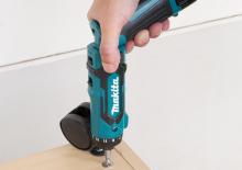 Акумулаторни бормашини и винтоверти Makita DF012D